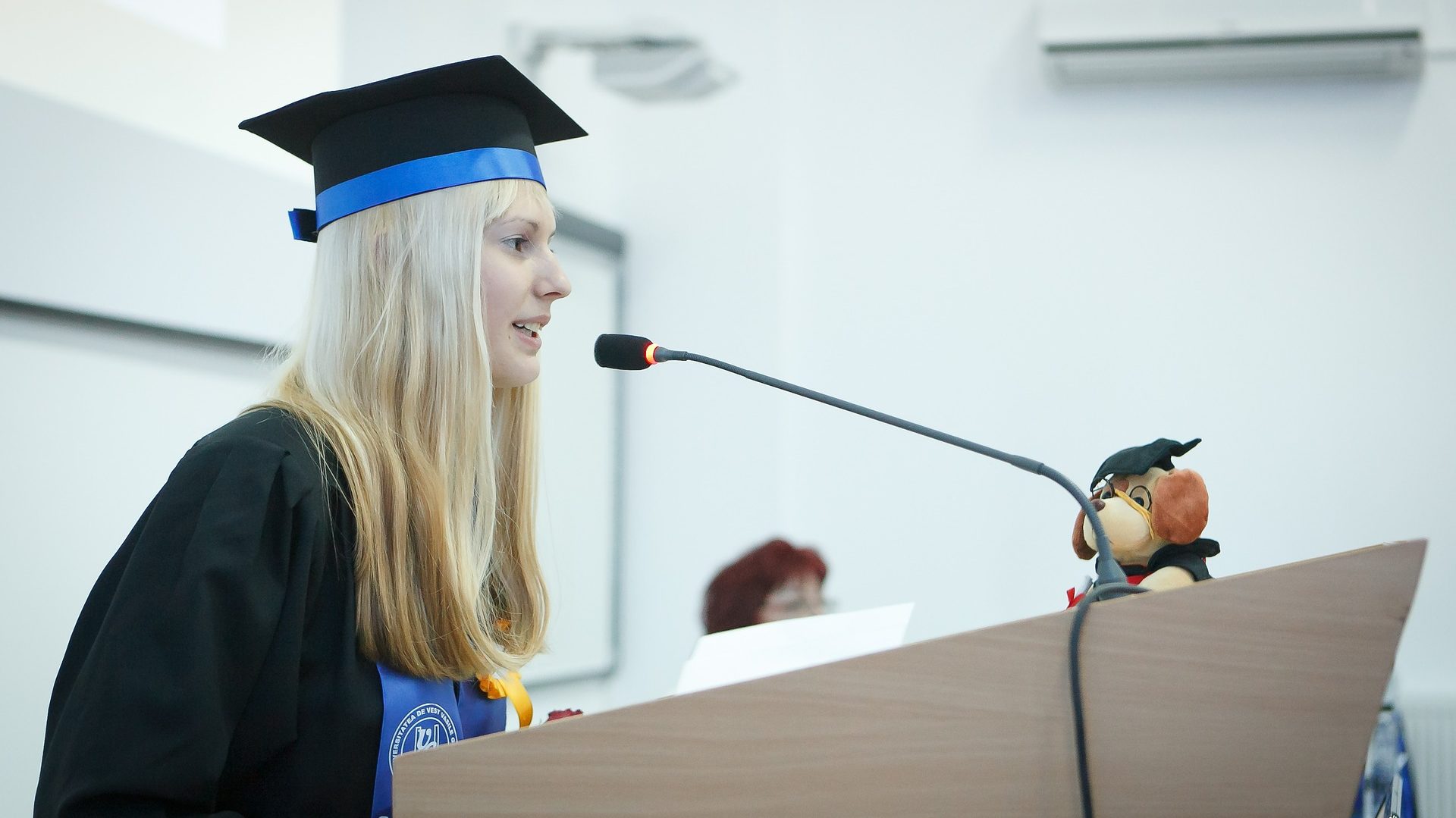 Female engineering graduate explains why technical experts need people smarts